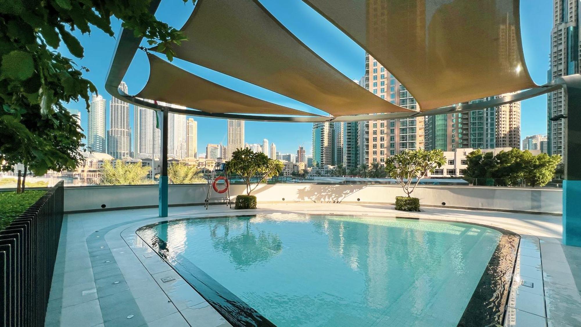 Apartment Grande 1 Bedroom With Amazing Pool, Gym And Location *