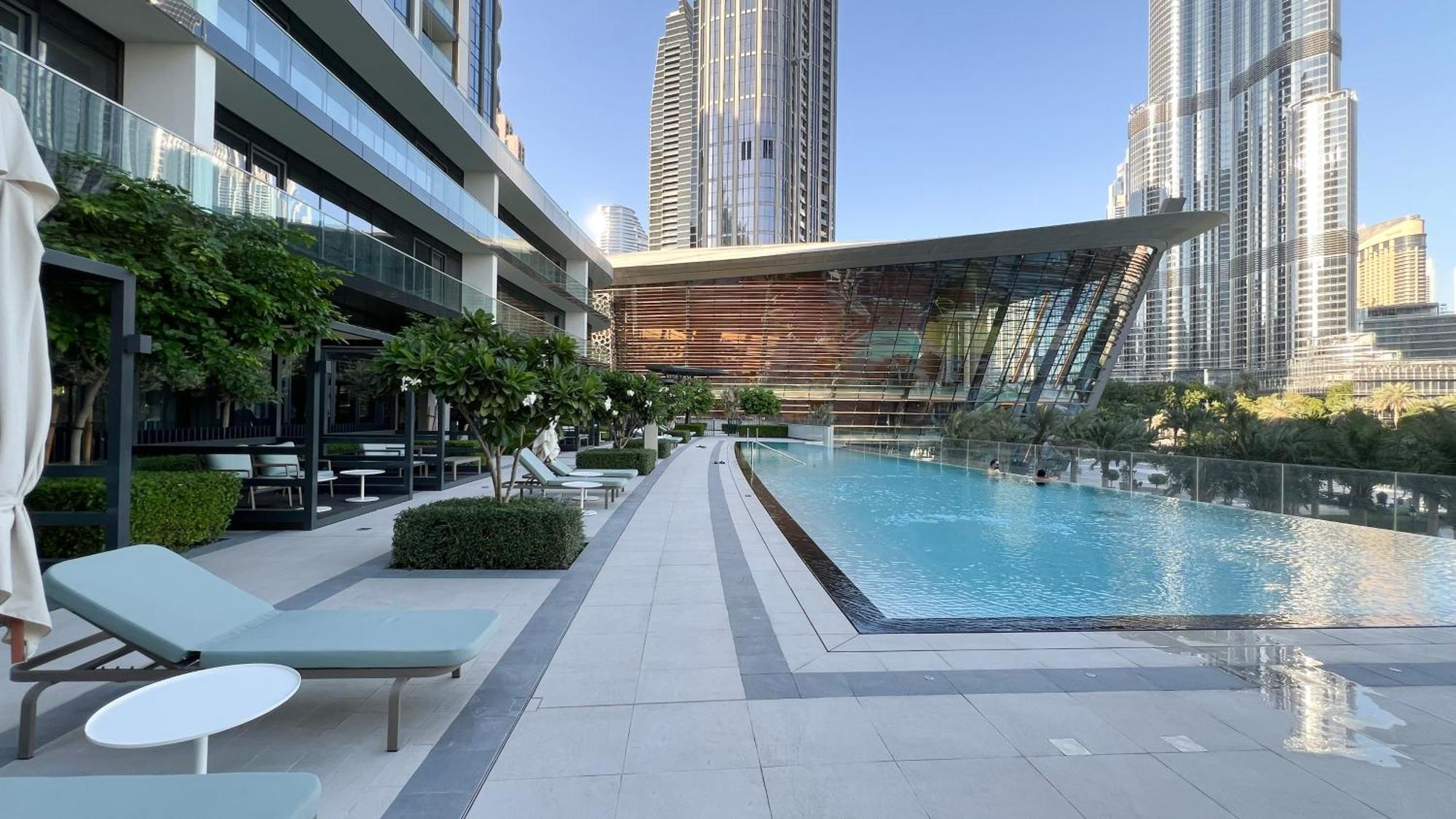 Apartment Grande 1 Bedroom With Amazing Pool, Gym And Location