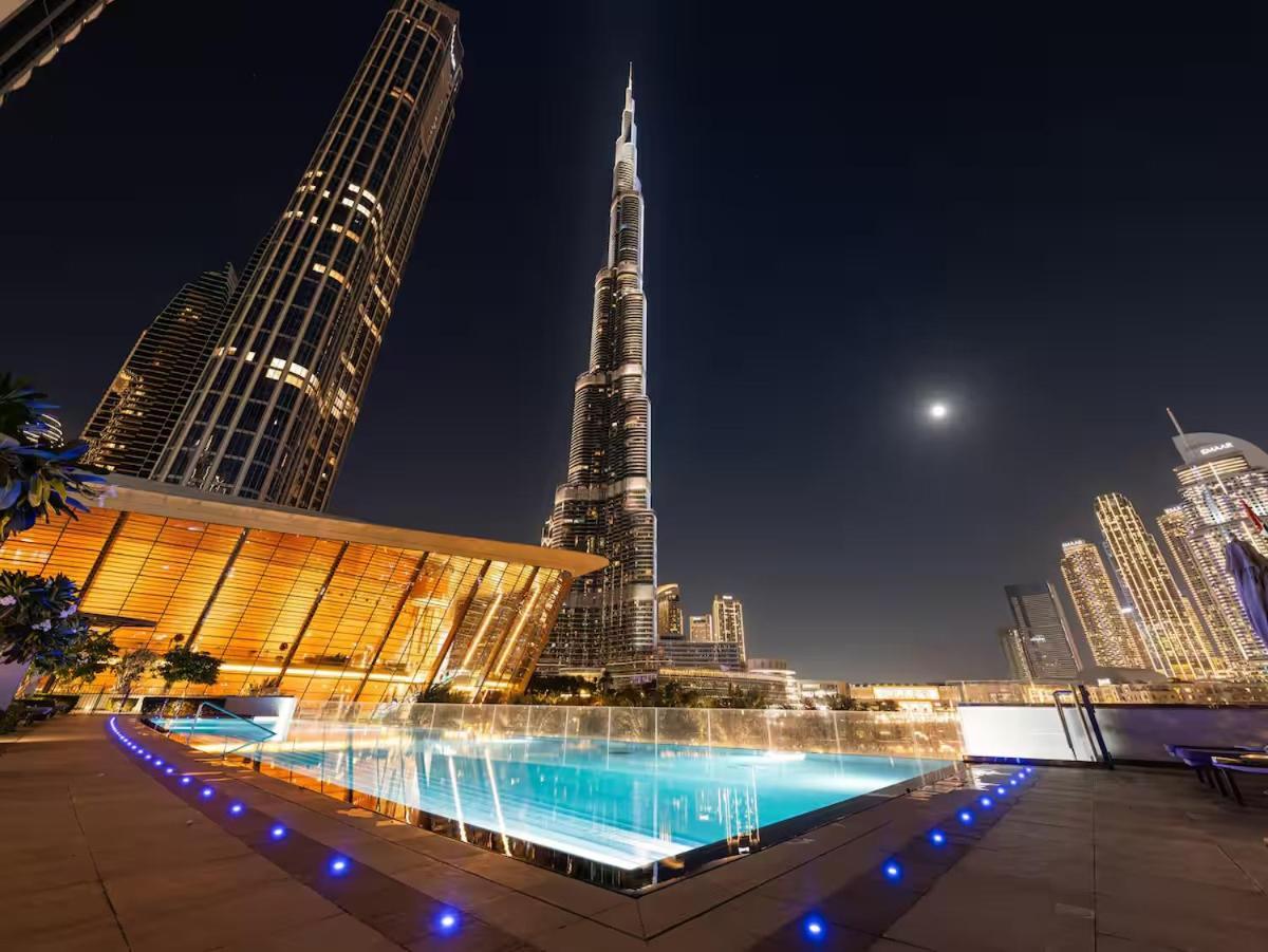Grande 1 Bedroom With Amazing Pool, Gym And Location * Dubai